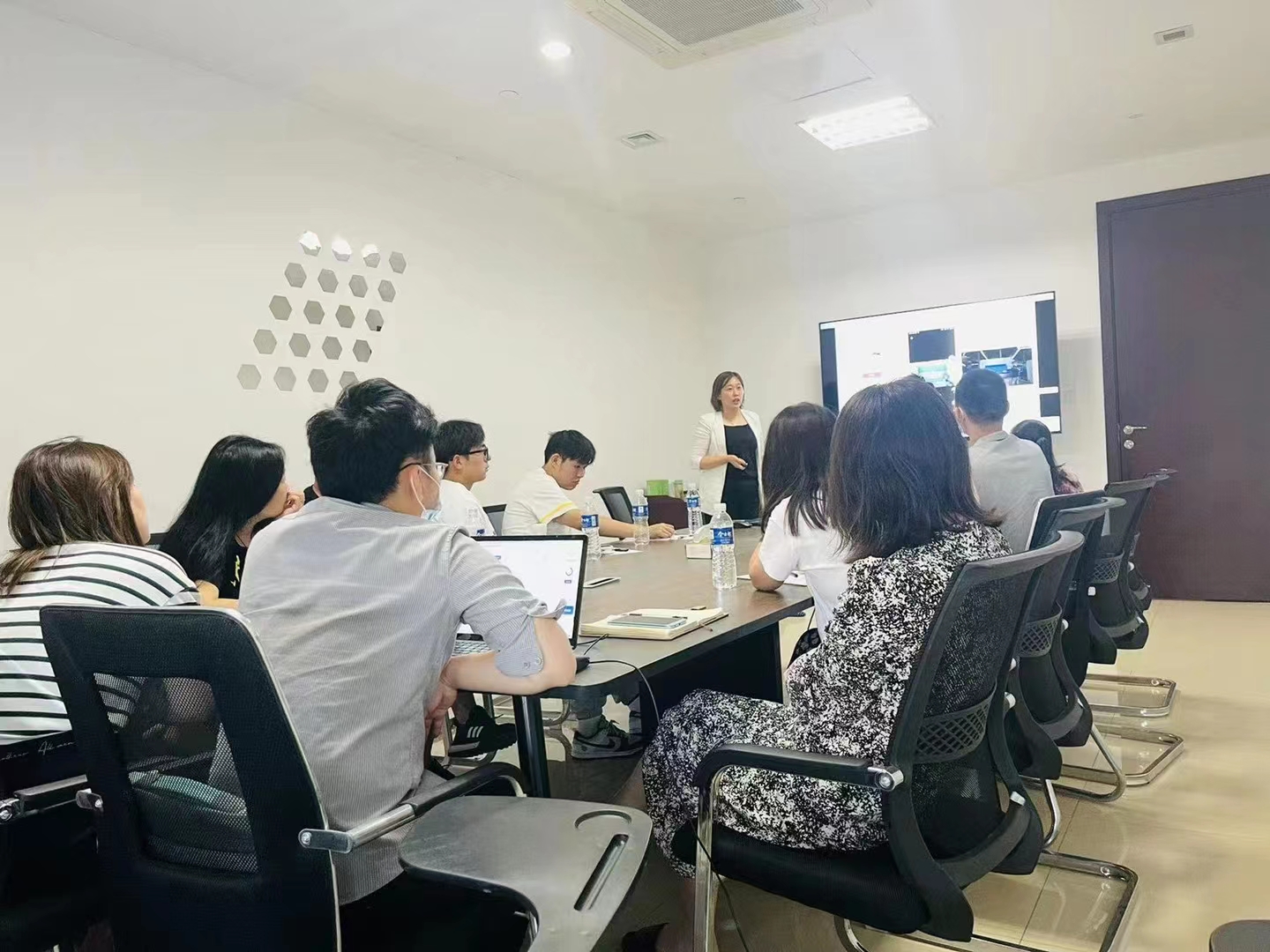 cbb7e829c79b9020fe22499d6d45ce3